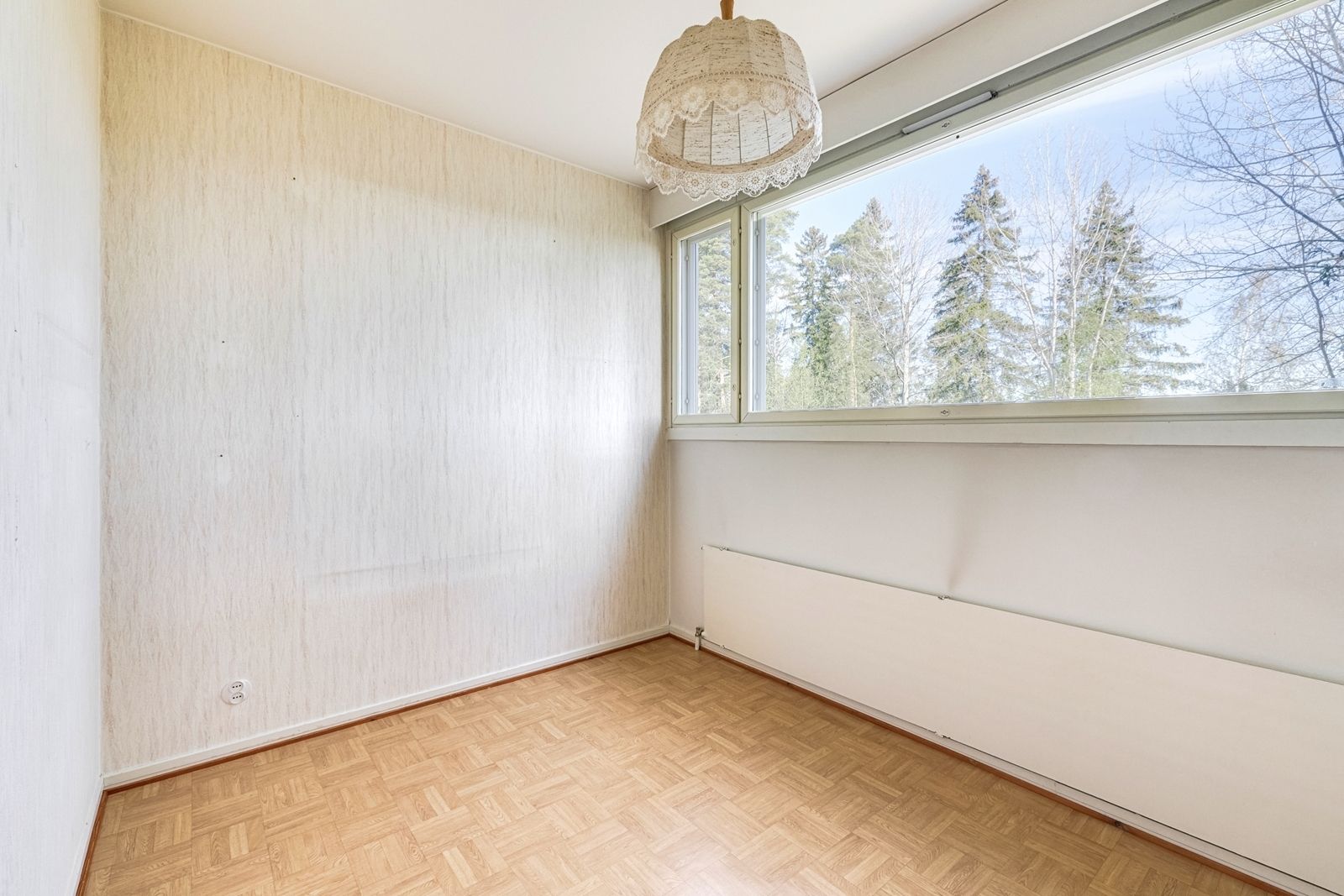 Condominium, Tapiontie 1 2