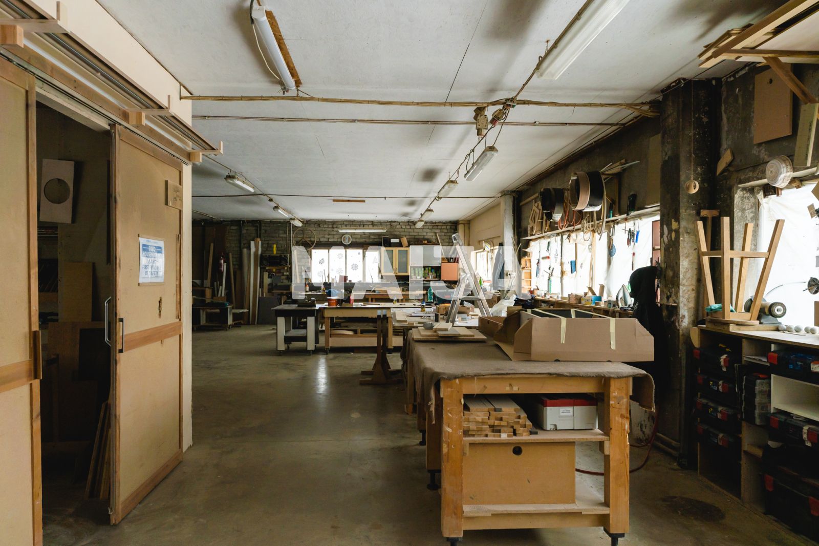 Офис 3 882 м² Пиньки, Латвия