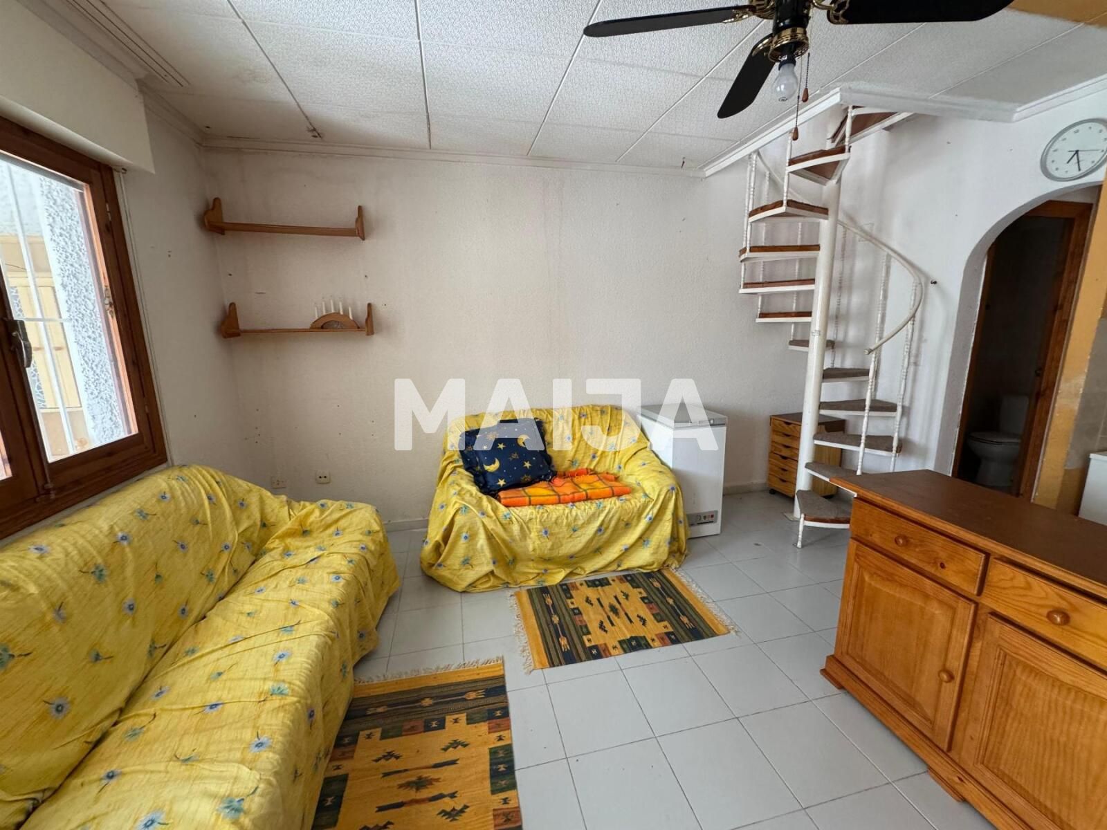 Mieszkanie 3 pokoi 65 m² Torrevieja, Hiszpania