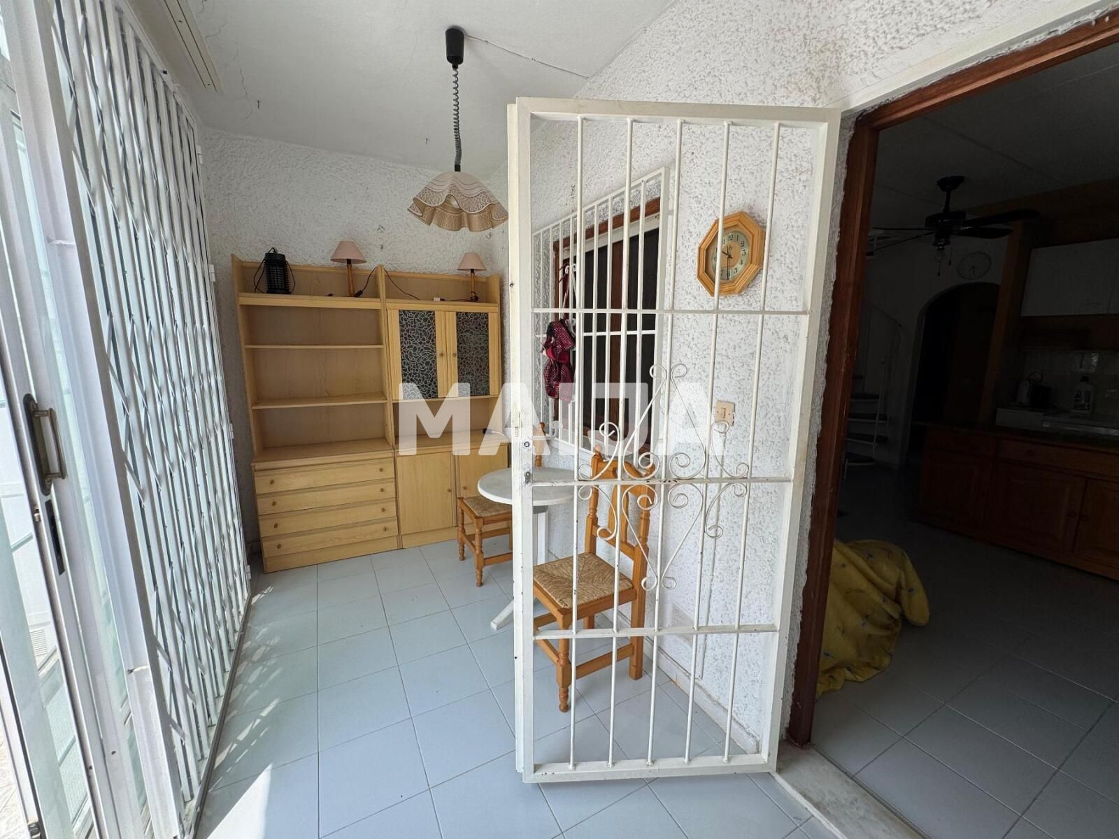 Mieszkanie 3 pokoi 65 m² Torrevieja, Hiszpania