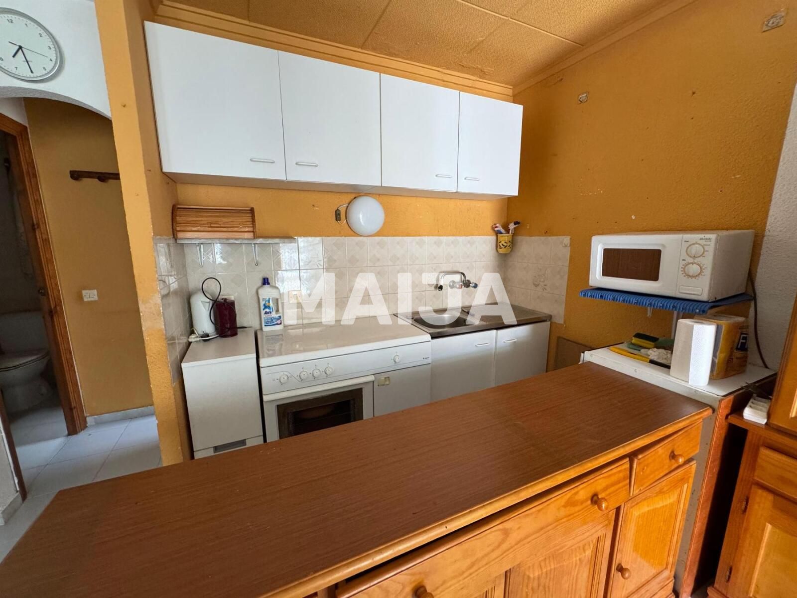 Mieszkanie 3 pokoi 65 m² Torrevieja, Hiszpania