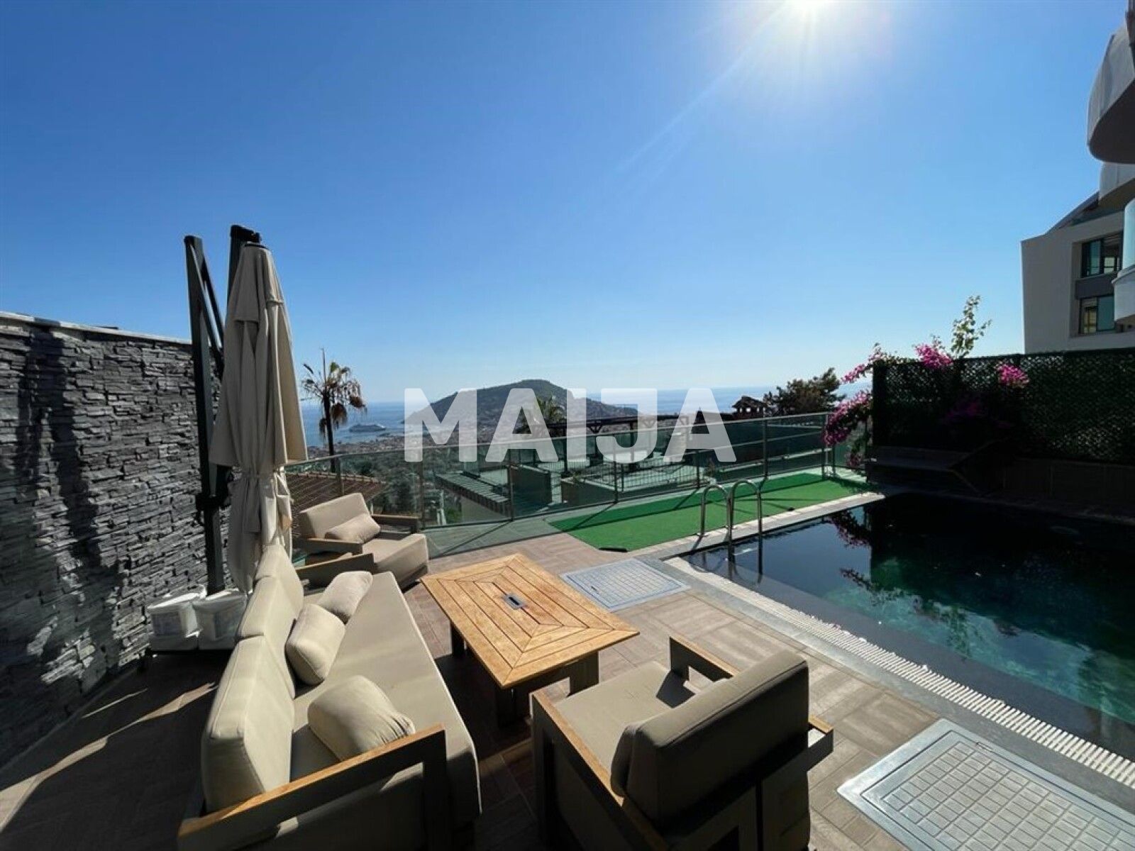 3 bedroom villa 300 m² Alanya, Turkey