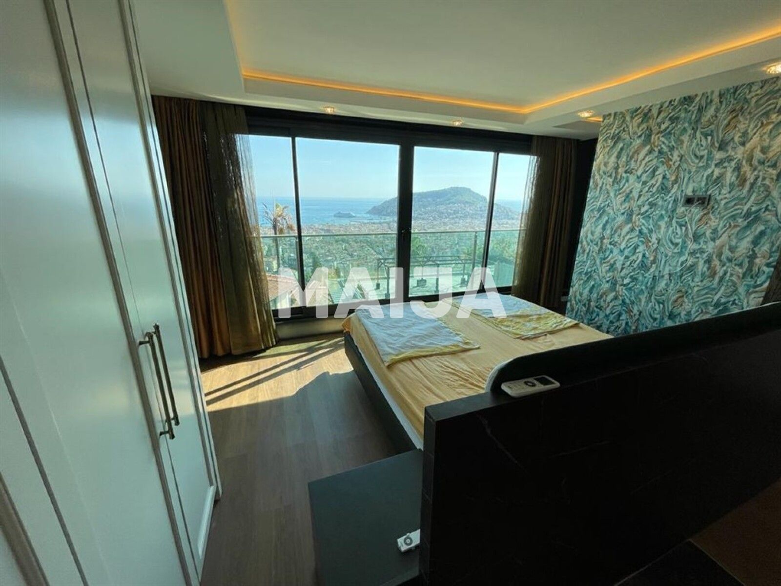 3 bedroom villa 300 m² Alanya, Turkey