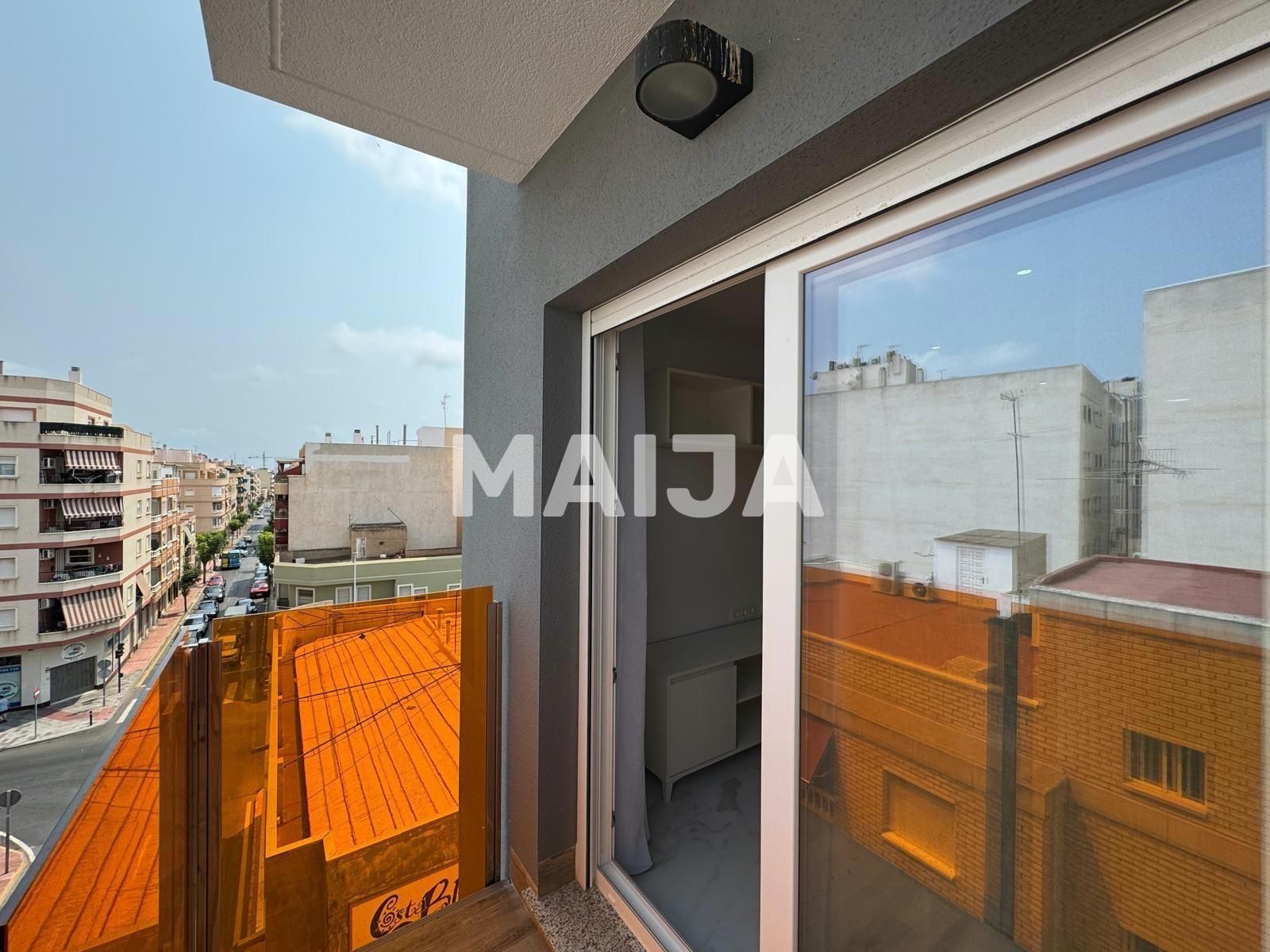 Mieszkanie 3 pokoi 82 m² Torrevieja, Hiszpania