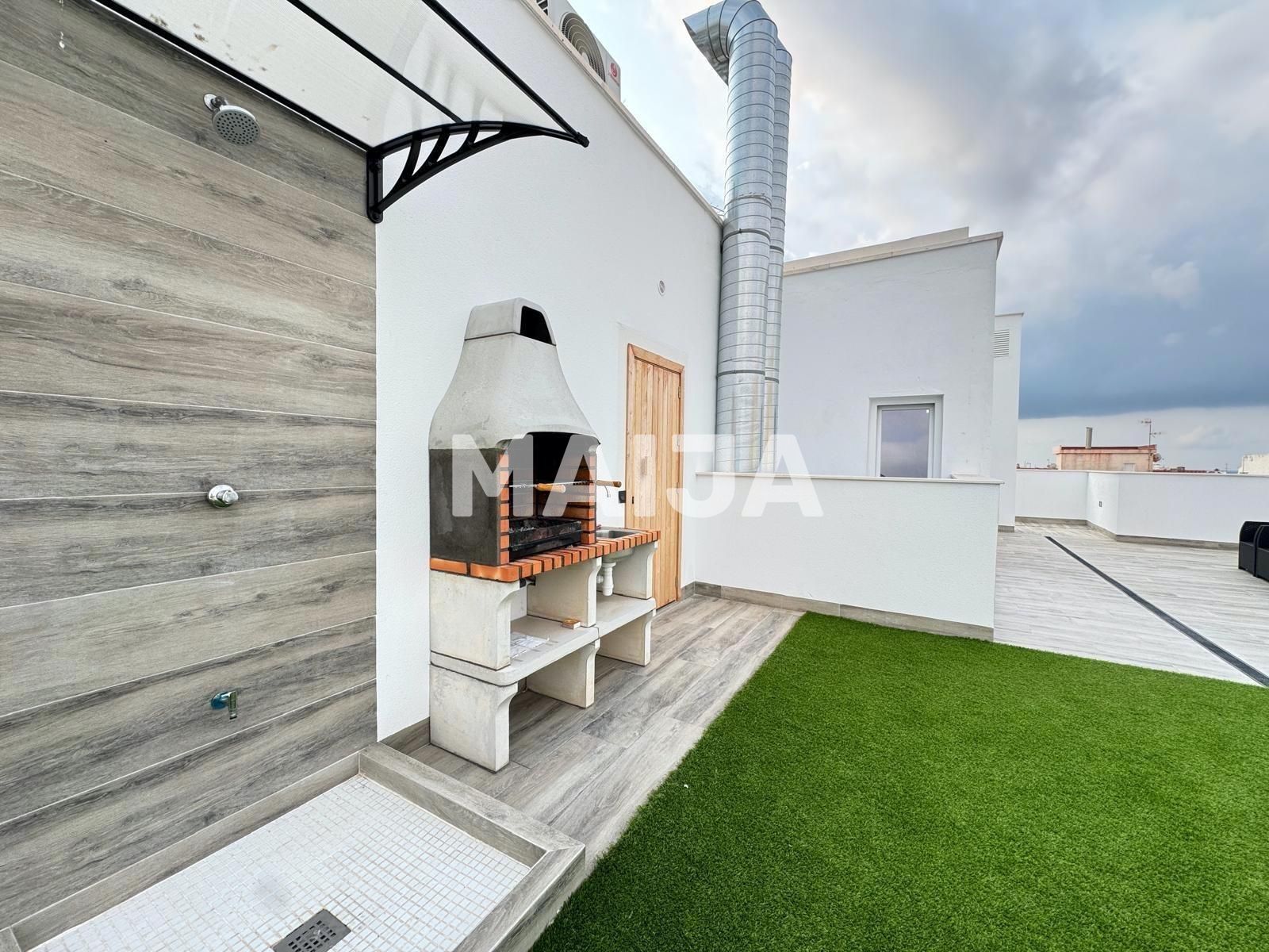 Mieszkanie 3 pokoi 82 m² Torrevieja, Hiszpania