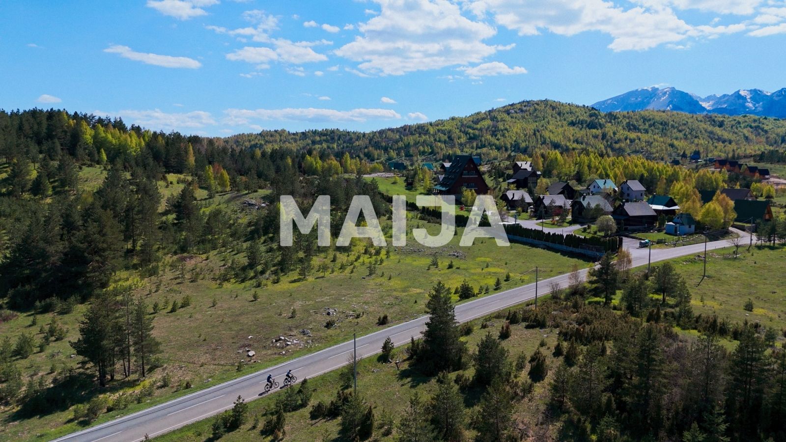 Parcelas  Mezdo, Montenegro