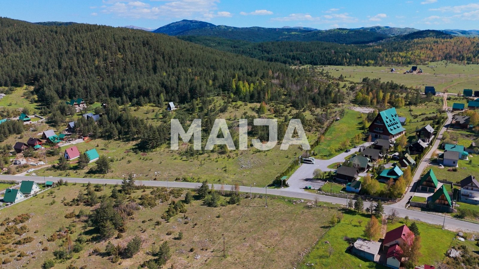 Parcelas  Mezdo, Montenegro