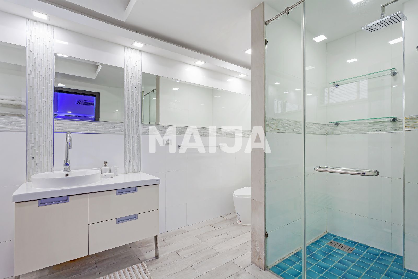 Вилла  Паттайя, Таиланд