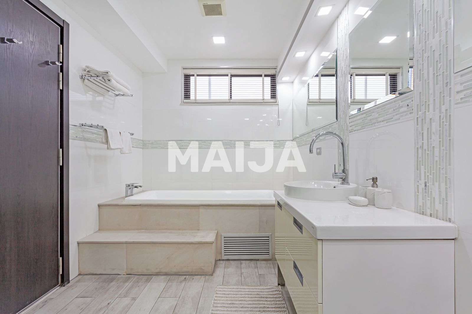 Вилла  Паттайя, Таиланд