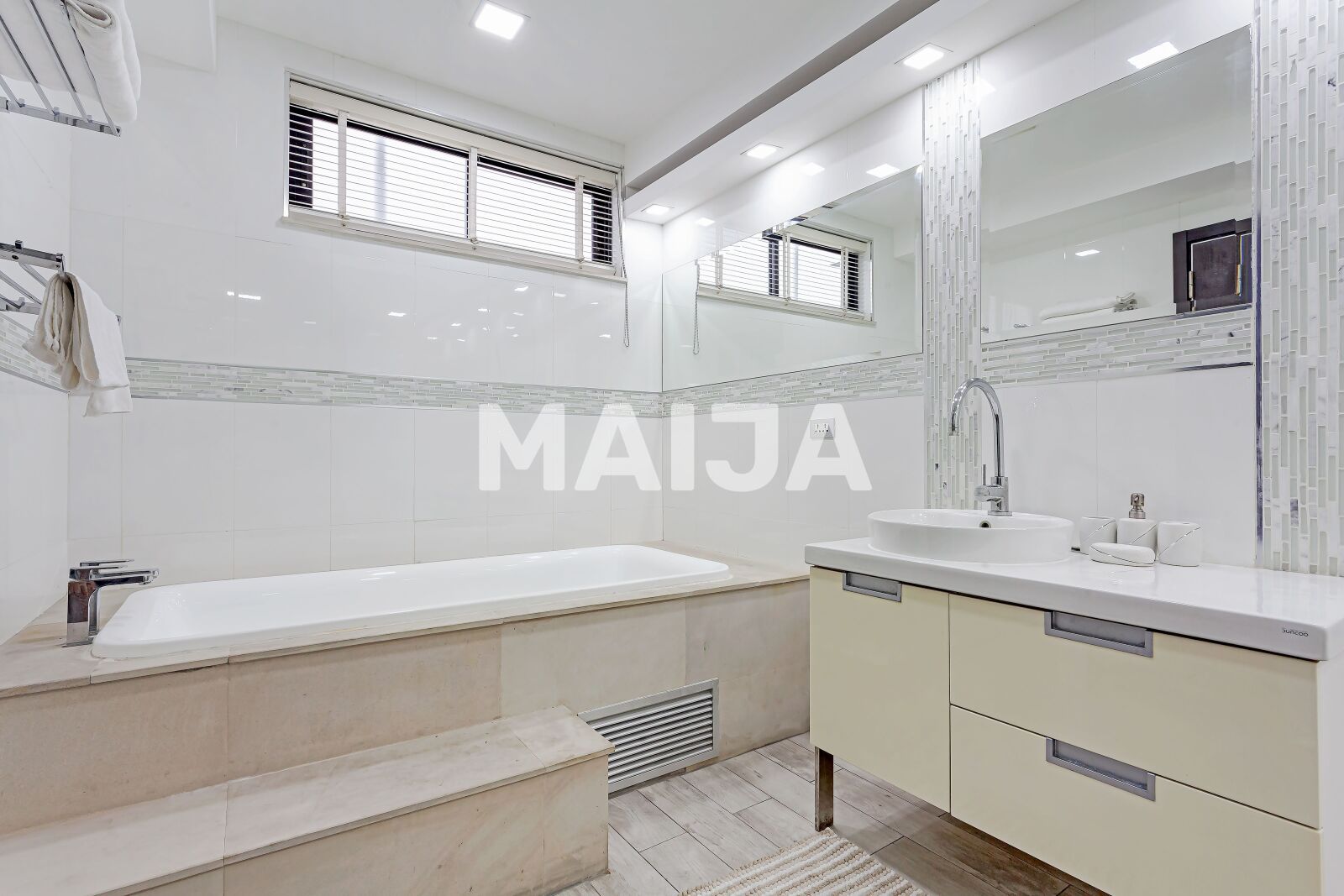 Вилла  Паттайя, Таиланд