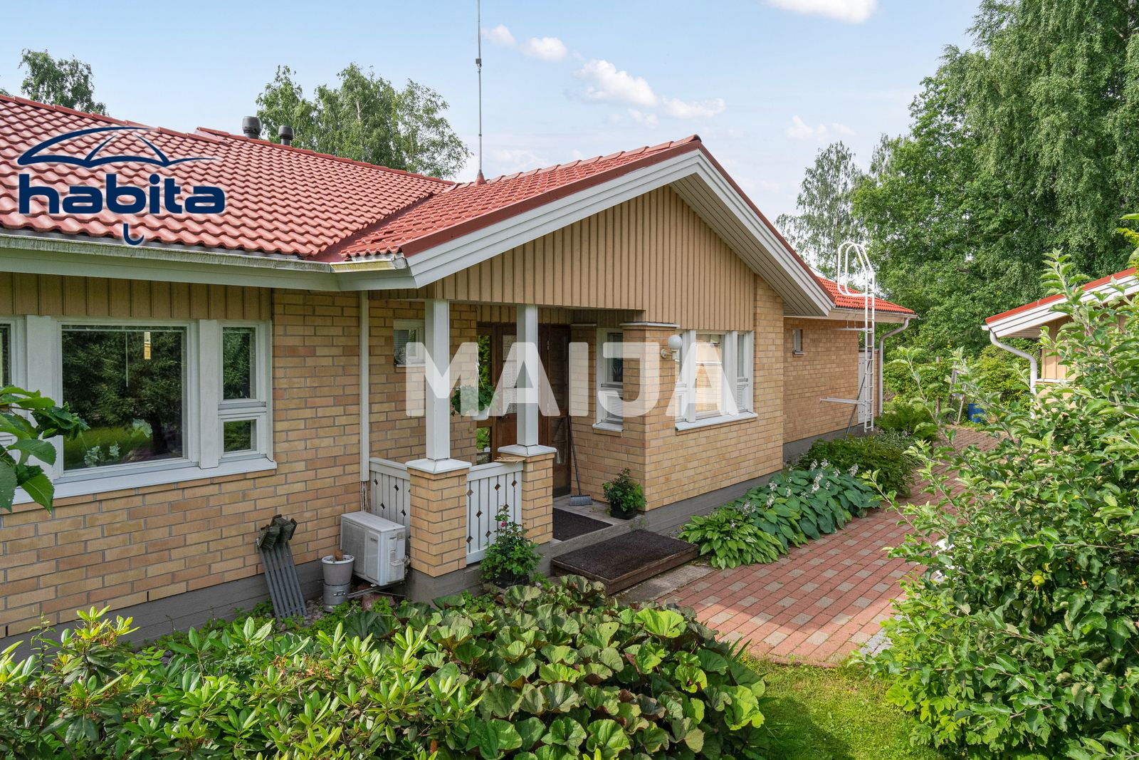 Dom  Hietakyla, Finlandia