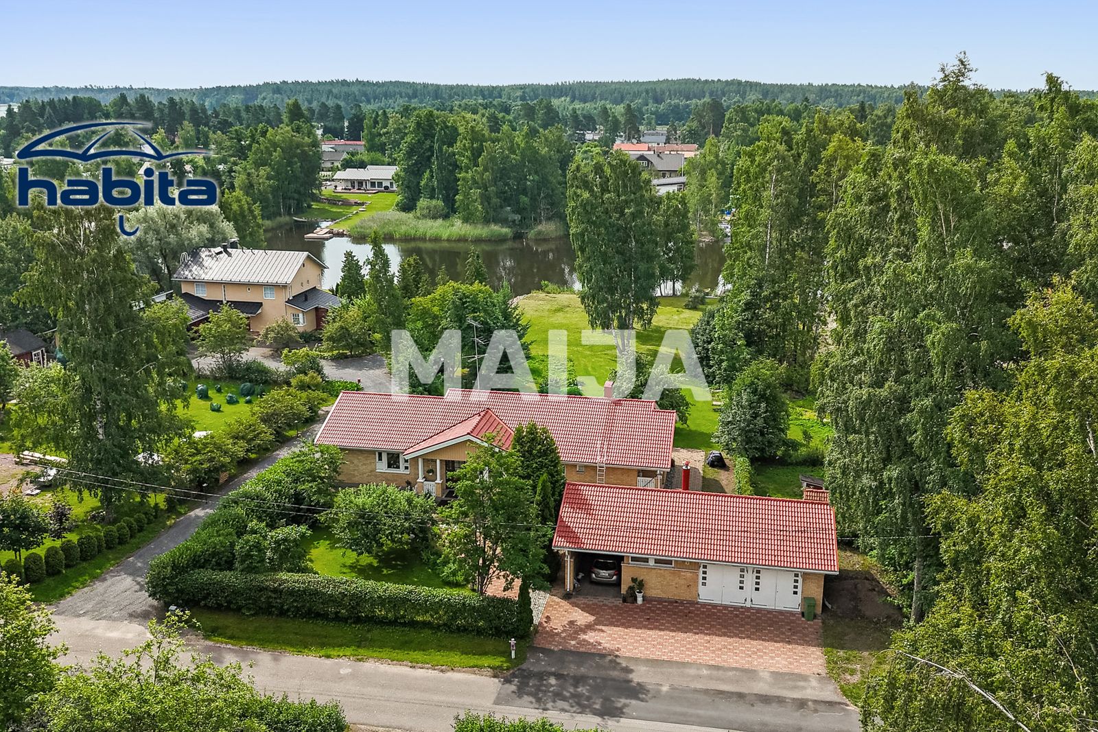 Dom  Hietakyla, Finlandia